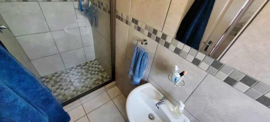 2 Bedroom Property for Sale in Waterberry Estate North West